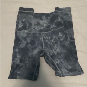 Lululemon Athletica Black and Gray Leggings with High-Rise Waistband